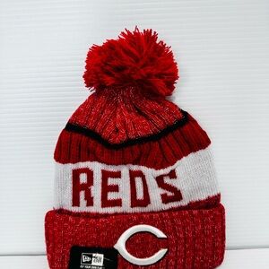Cincinnati Reds Knit Beanie with Pom-Pom
